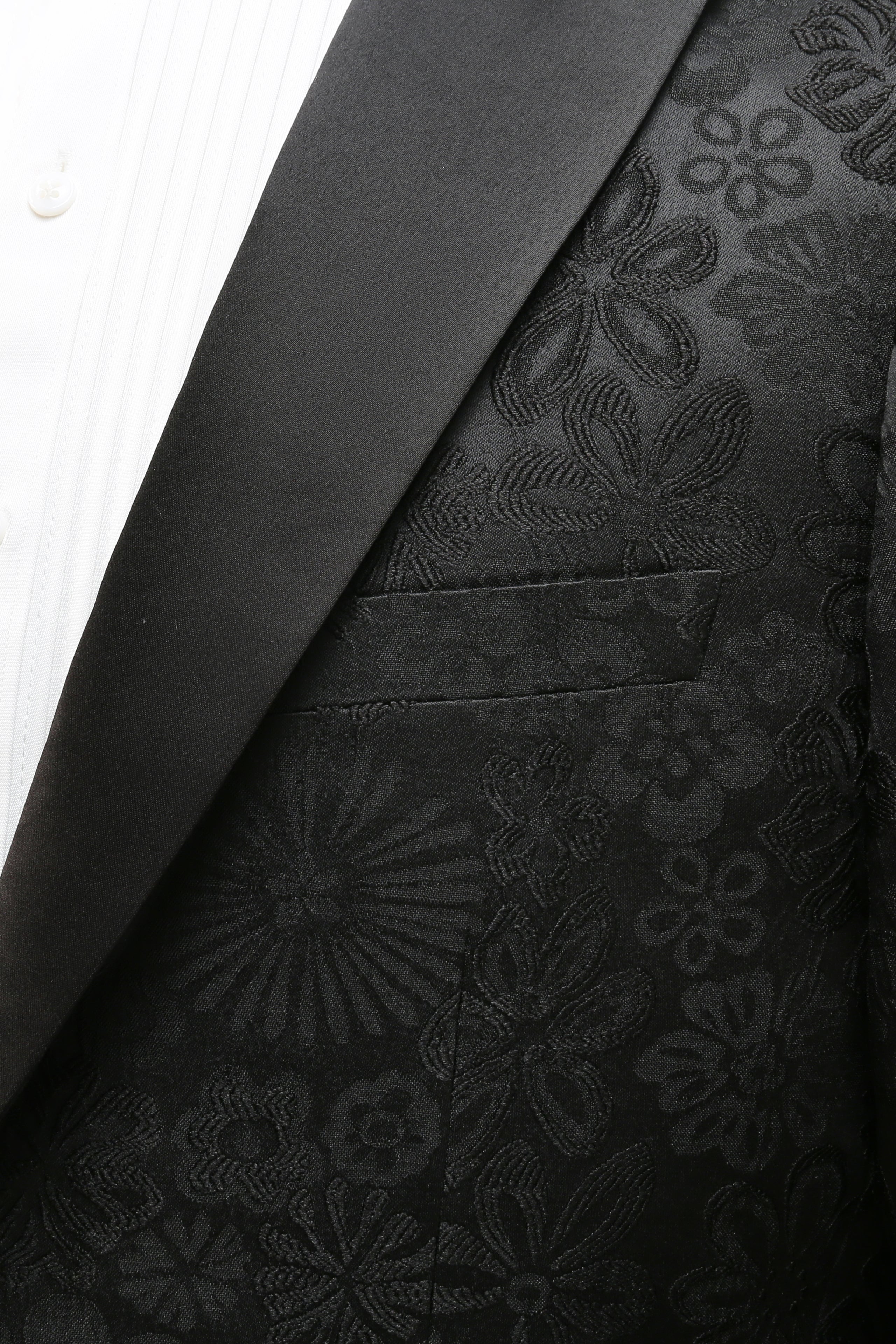 Black Jacquard 3-Piece Prom Suit with Peak Lapel for Men