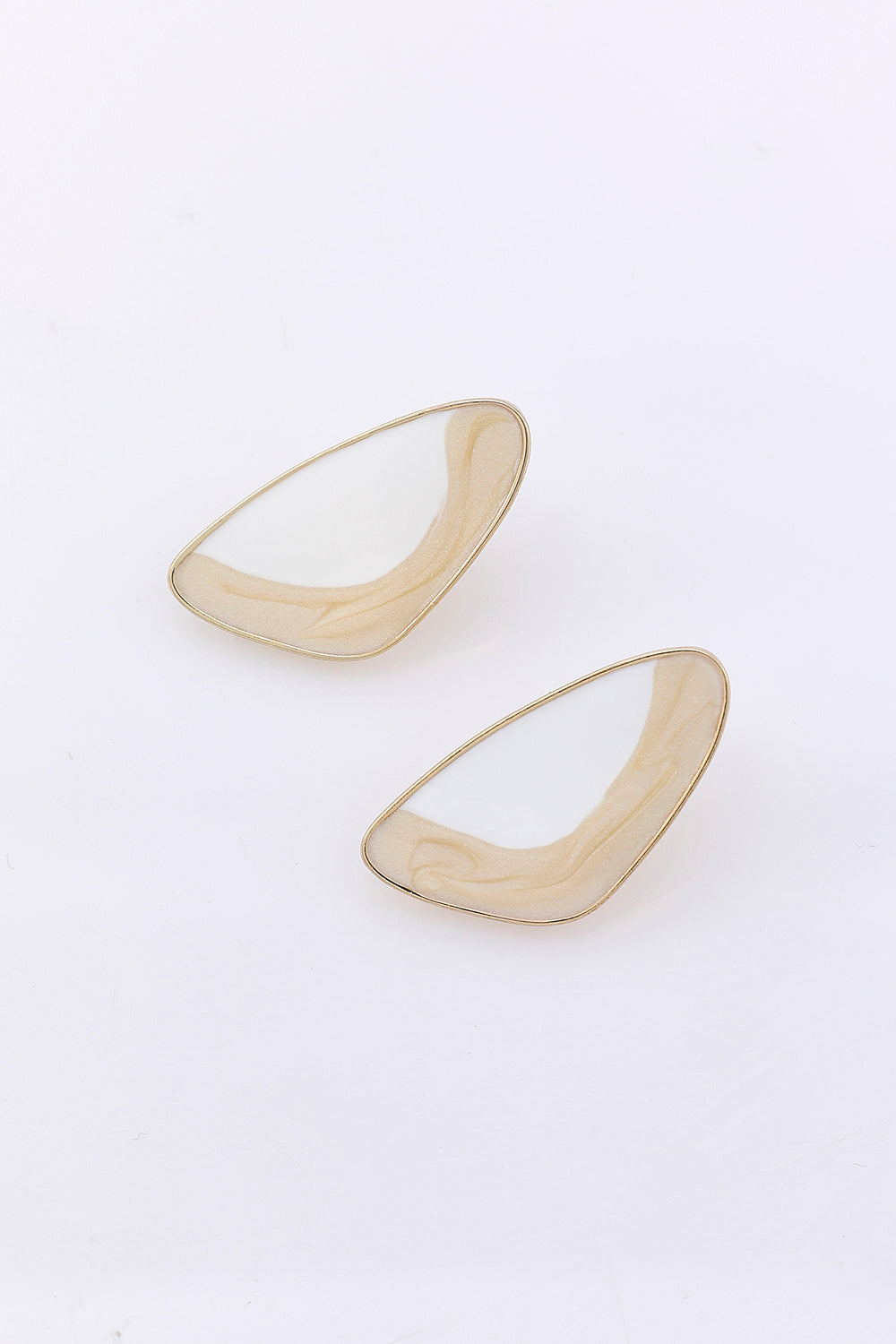 Earrings with a Vintage Look