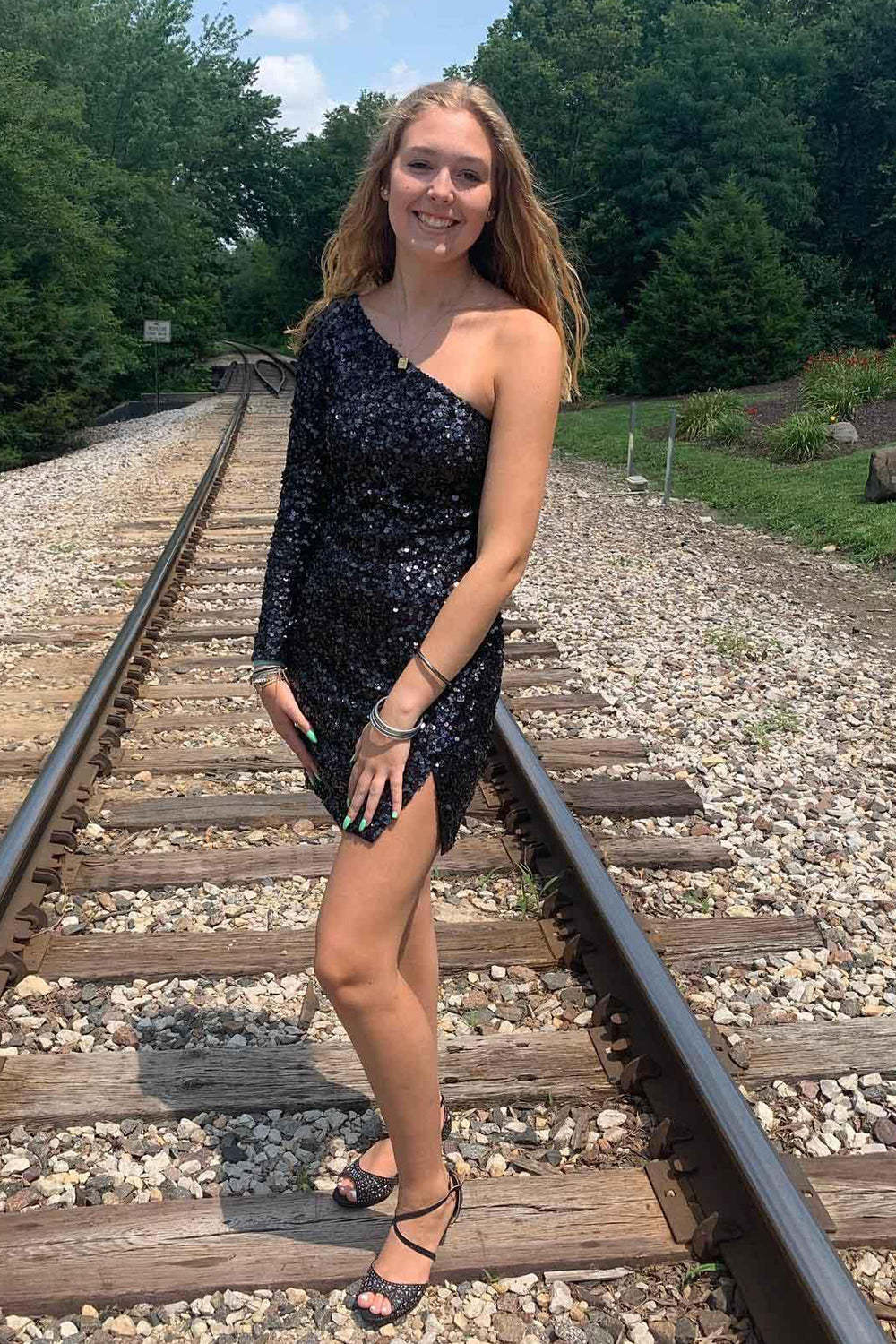 Fuchsia Sequins Cocktail Dress With Sleeves