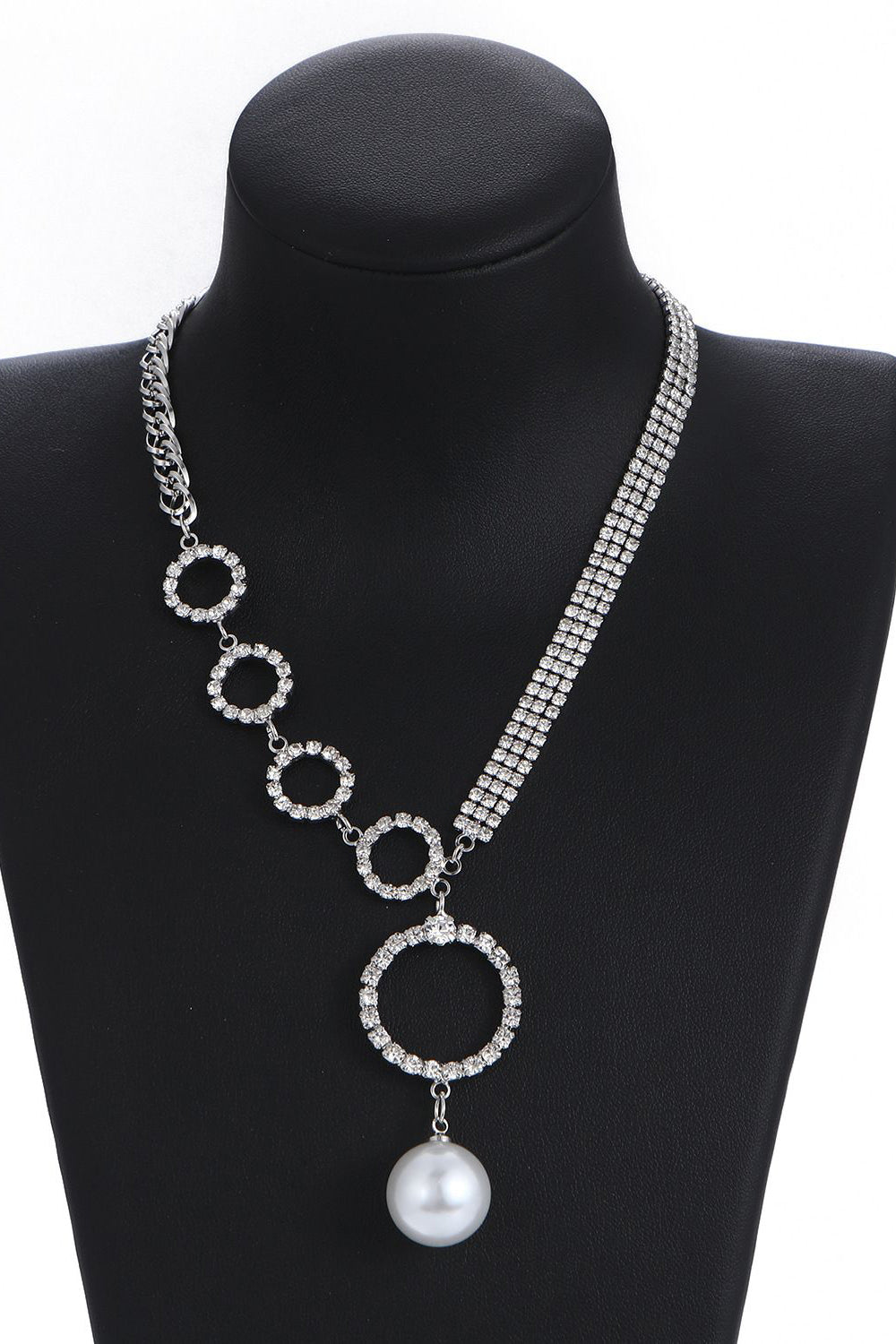 Shimmering Silver Rhinestone Choker
