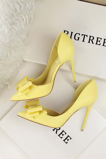 Pointed Hollow Side High Heels with Sweet Bow