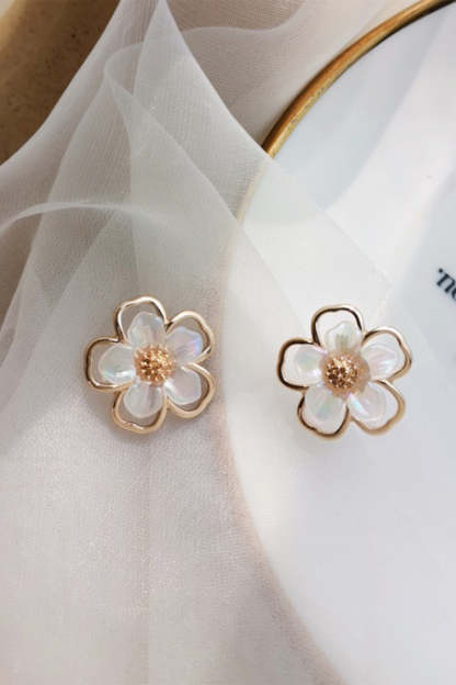 Earrings with White Floral Design