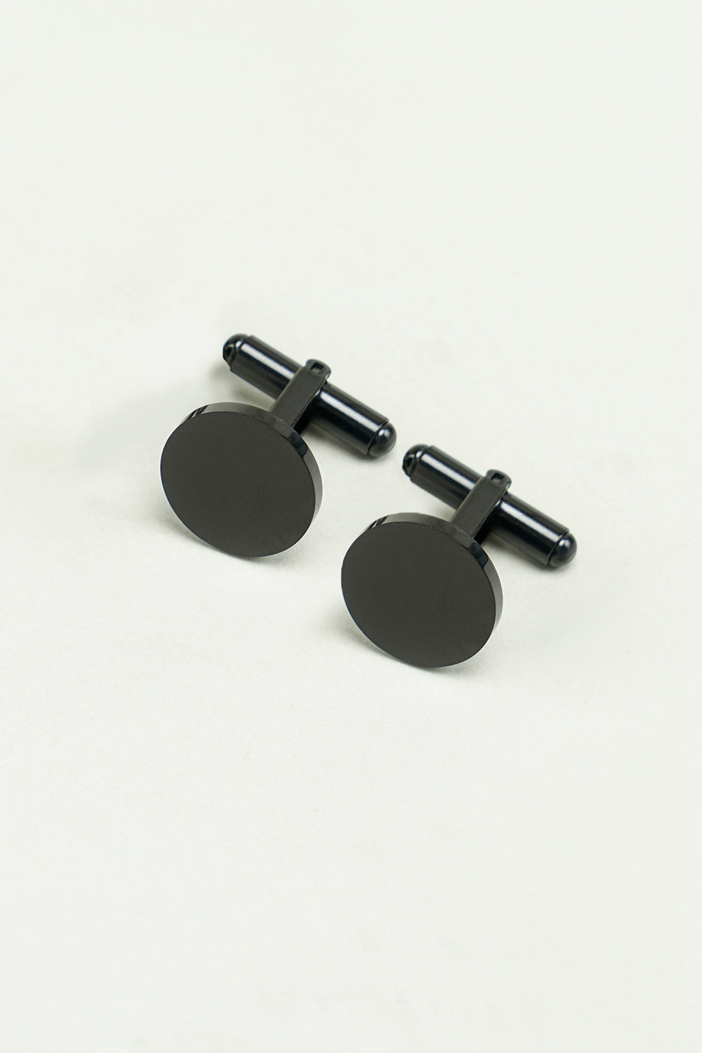 Cufflinks for Simple Black Tuxedo Shirts
