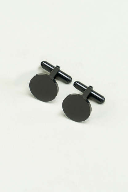 Cufflinks for Simple Black Tuxedo Shirts