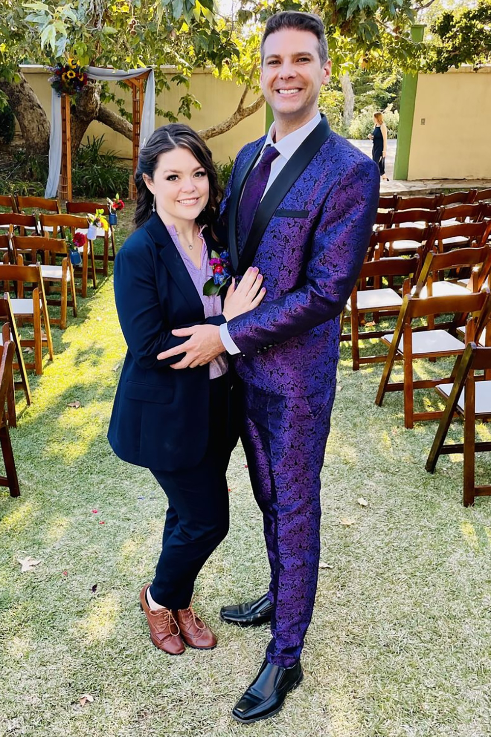 Men's Prom Suits with Burgundy Jacquard Shawl Lapel 2-Piece Set