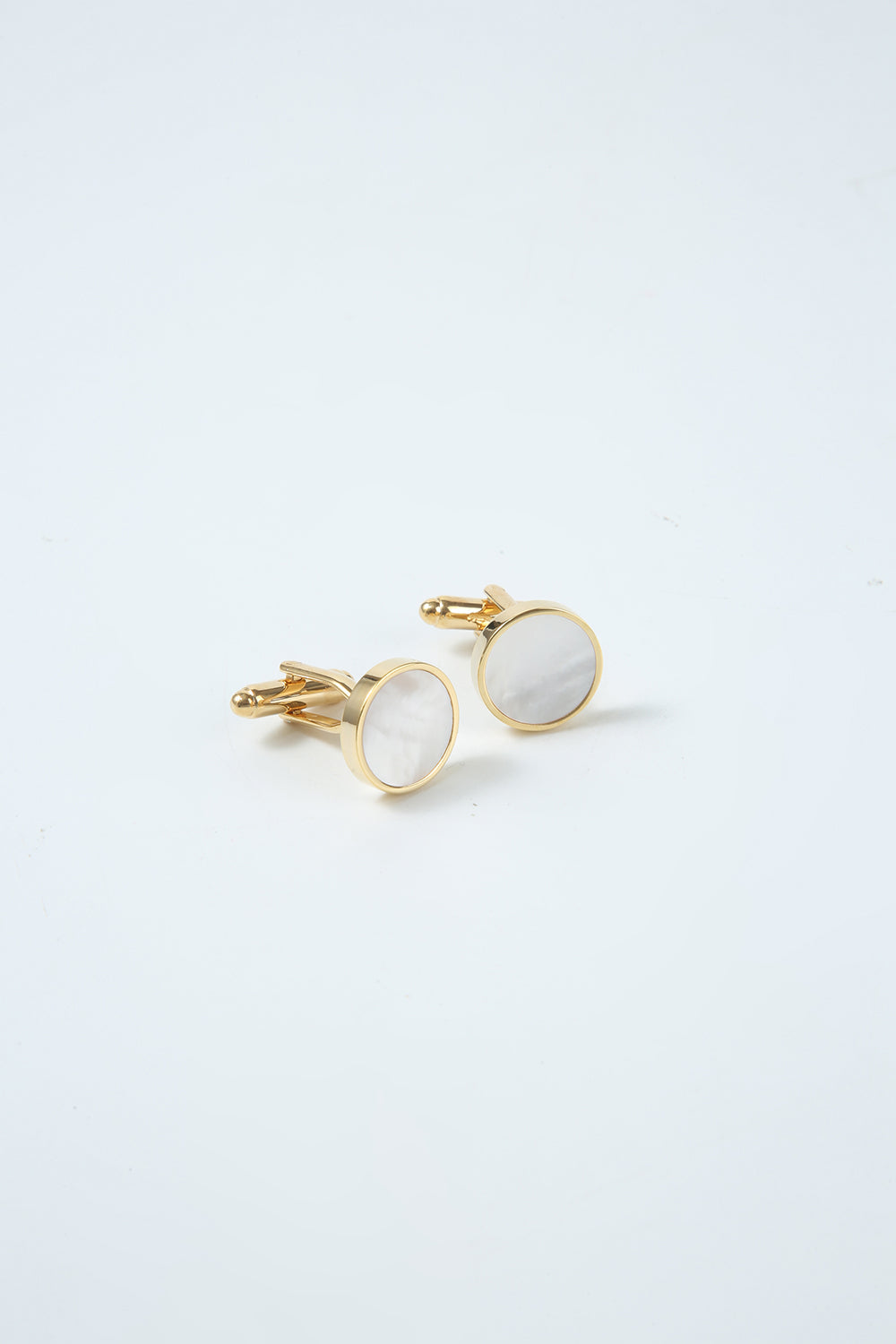 Elegant Golden Cufflinks for Formal Events