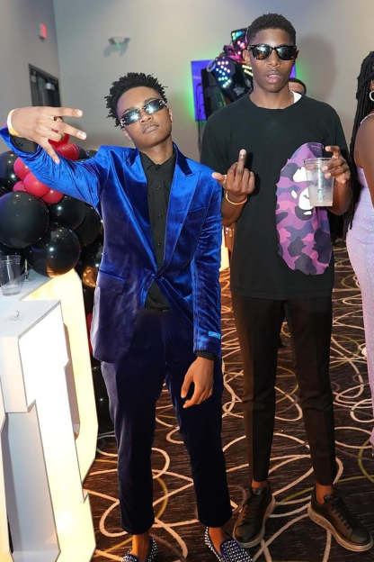 Men's Royal Blue Prom Suit with Peak Lapel 2-Piece Set