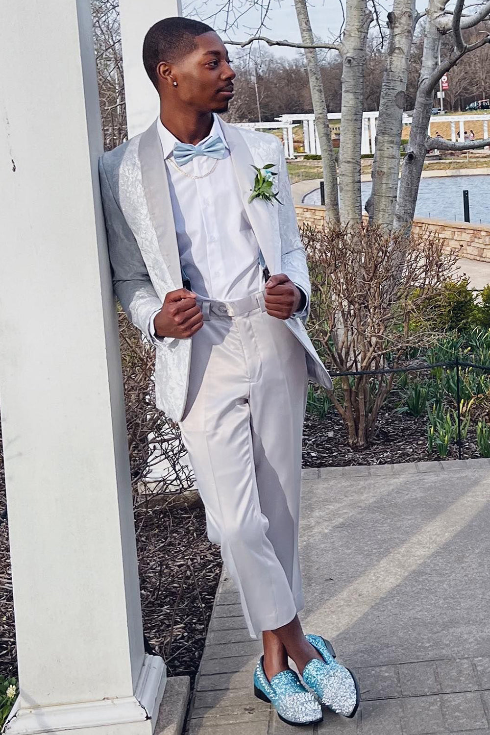 Men's Prom 2 Piece Suits with White Jacquard Shawl Lapel