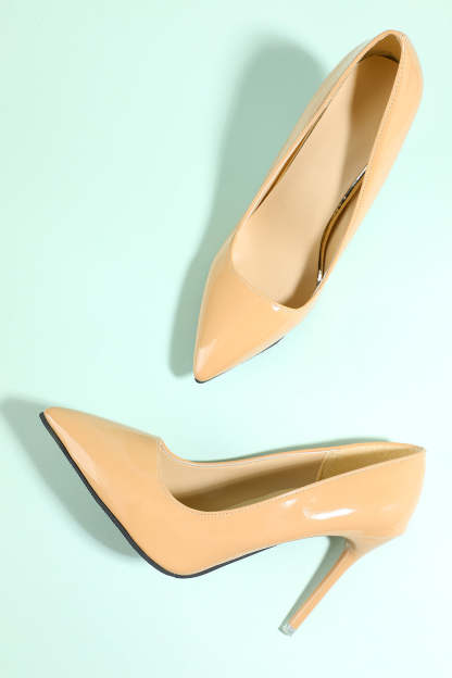 Pointed Heels with Elegant Design