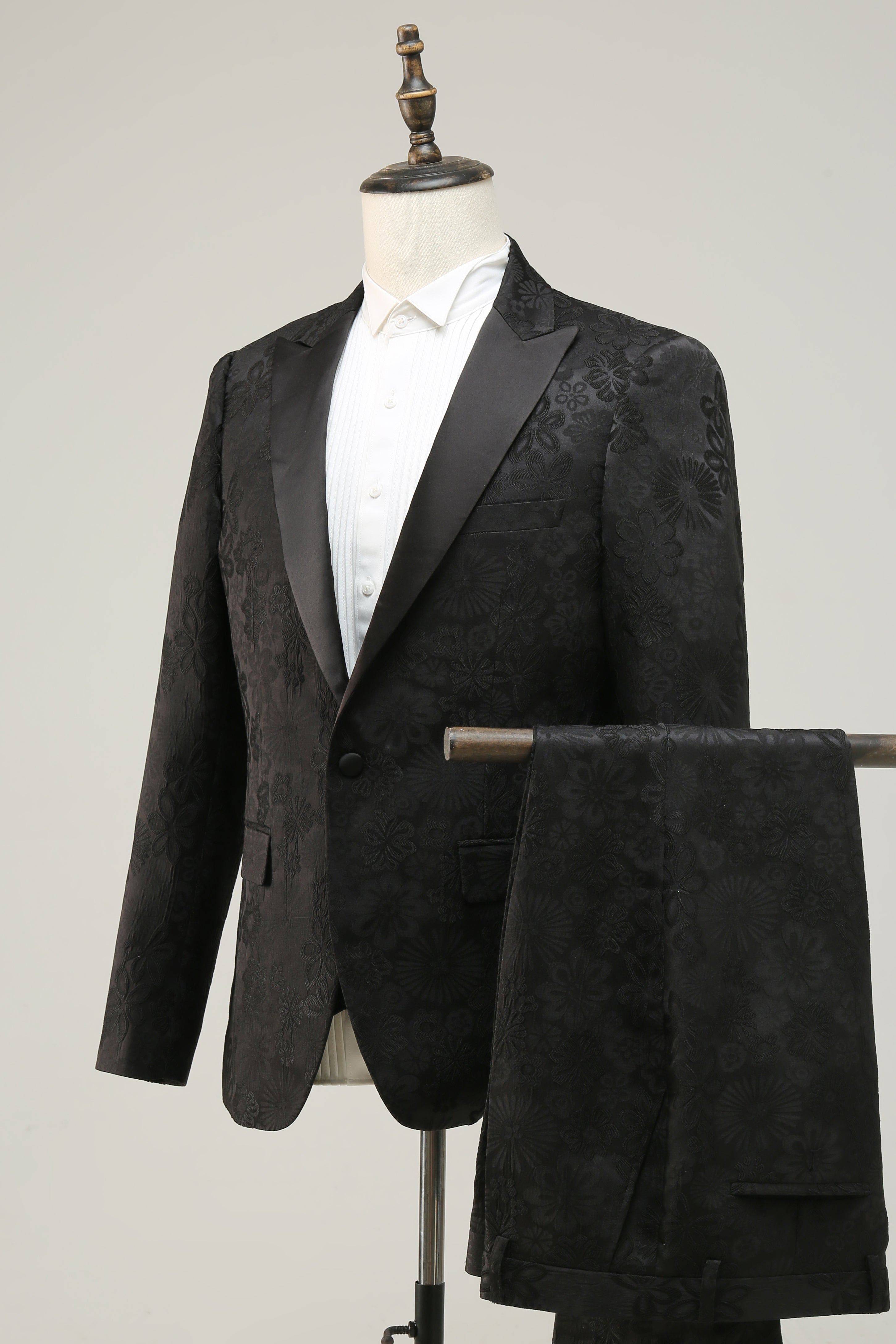 Black Jacquard 3-Piece Prom Suit with Peak Lapel for Men
