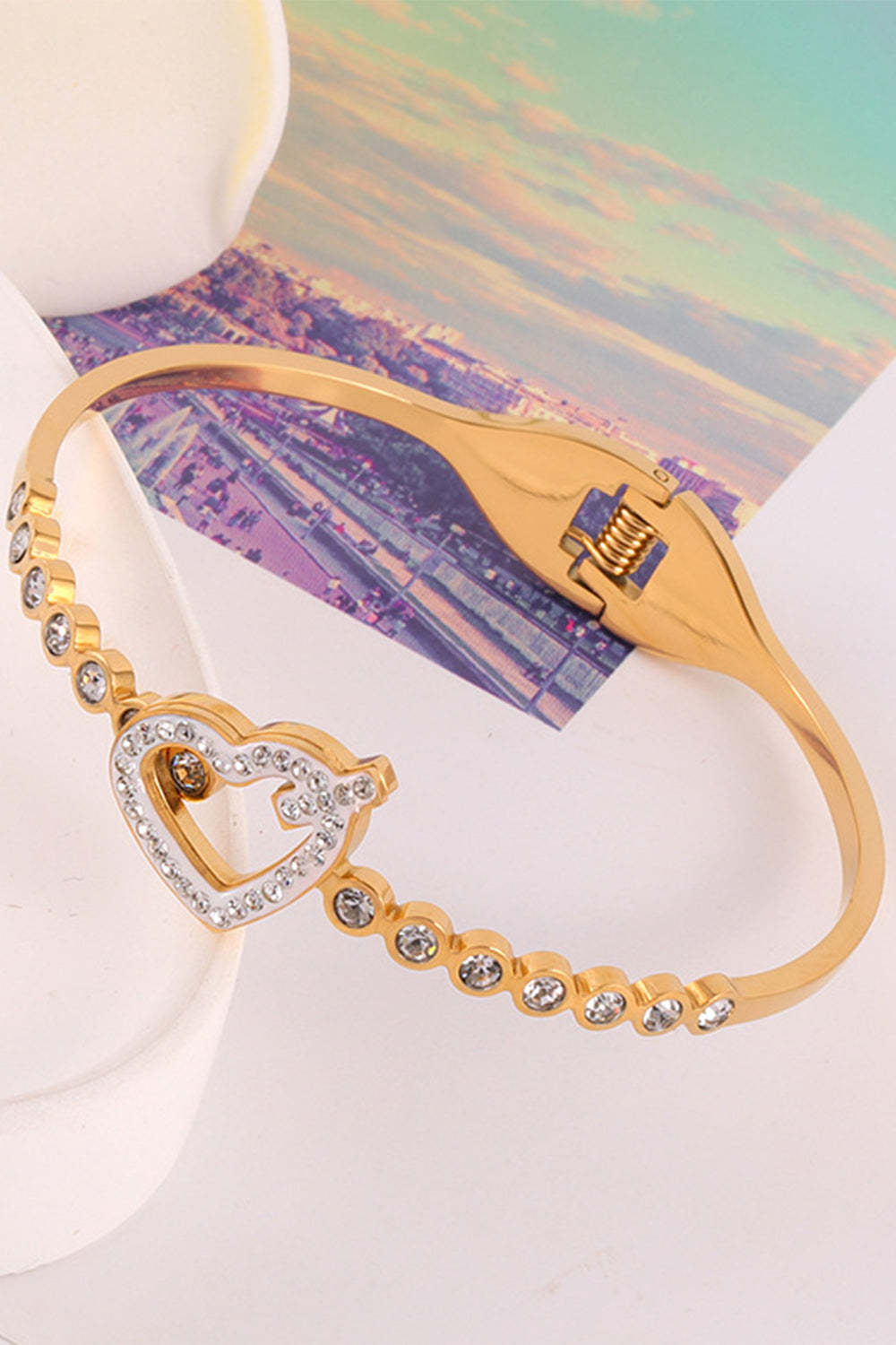 Bracelet with Heart Brick Design in Titanium Steel