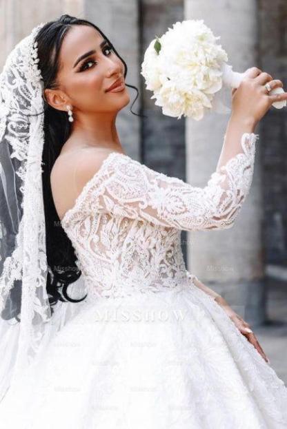 Ball Gown Sweetheart Long Sleeve Floor-Length Stain Wedding Dresses with Lace
