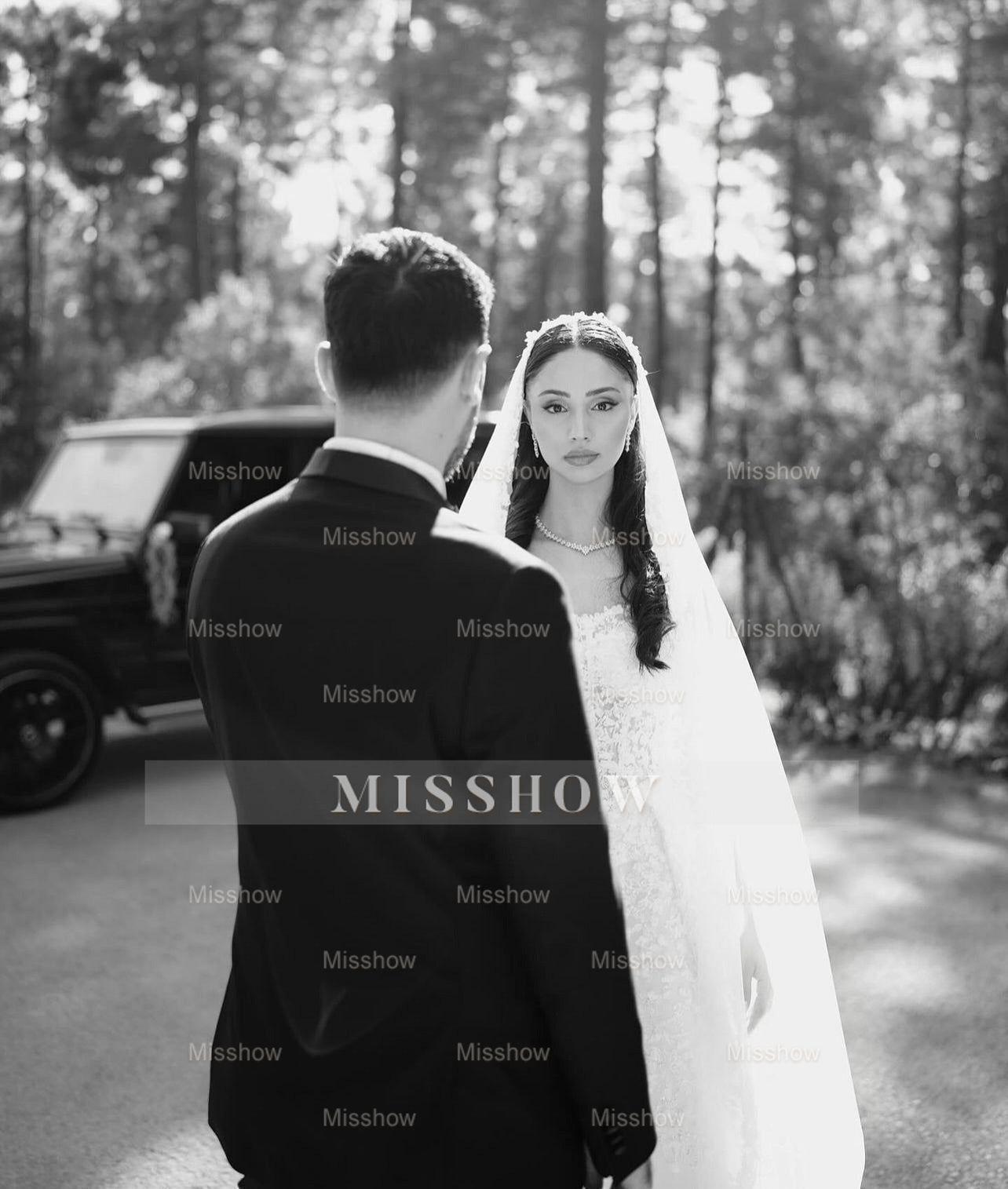 Beautiful Ivory A-Line Strapless Sleeveless Front Spilt Long Tulle Wedding Dresses With Appliques