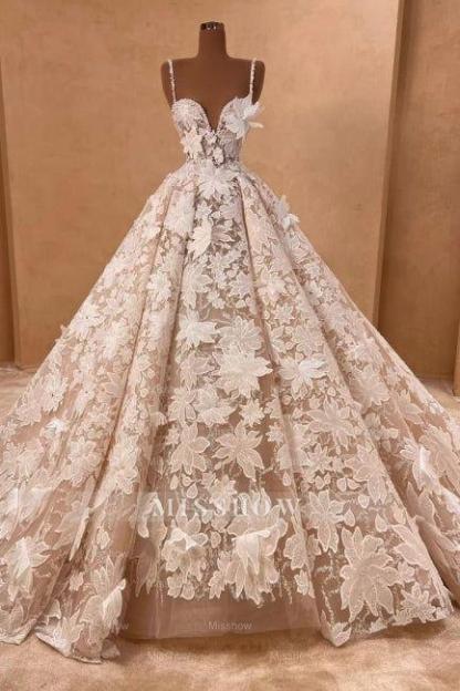 Beautiful Long A-line Spaghetti Straps Lace Appliques Sleeveless Wedding Dresses
