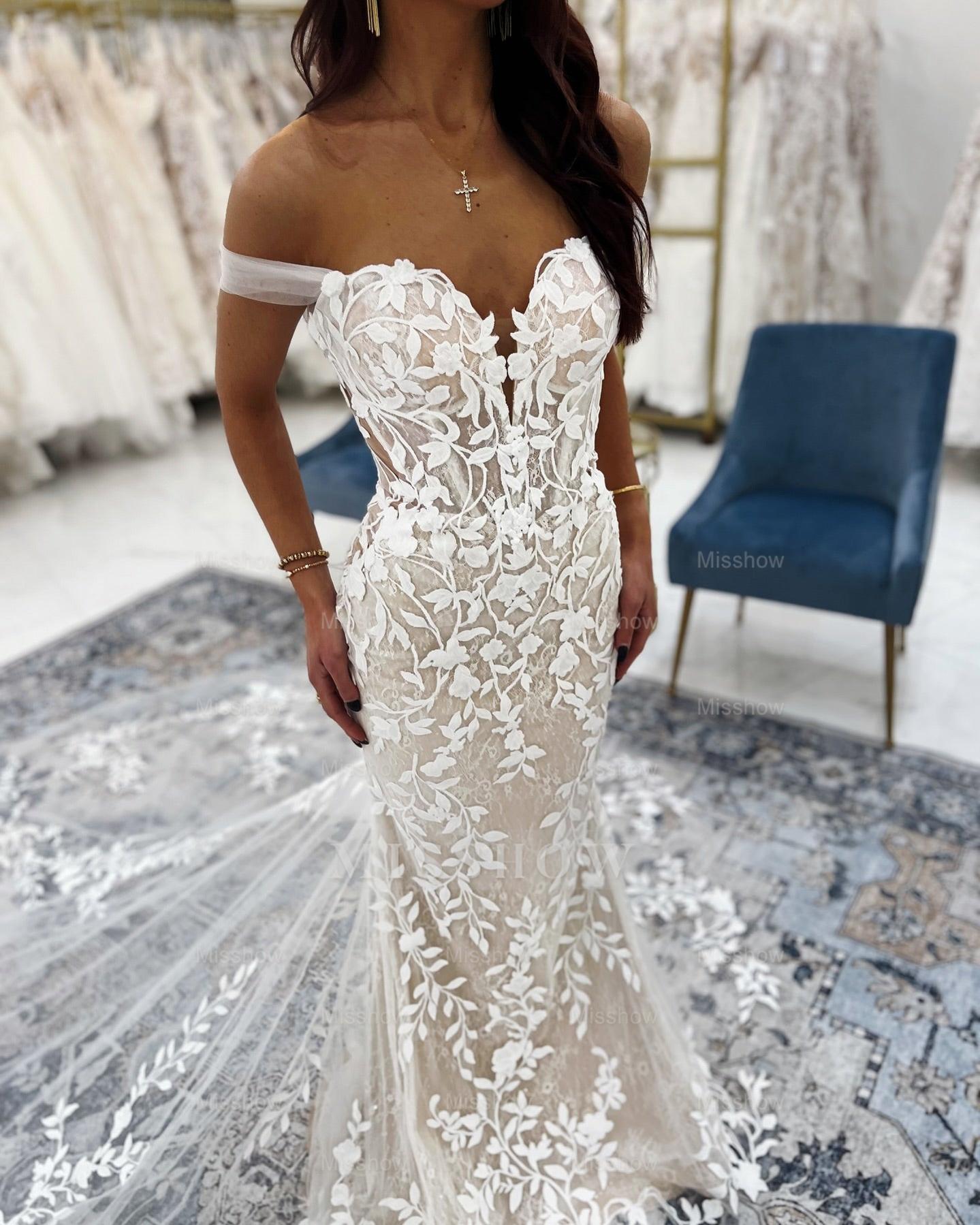 Beautiful Long Mermaid Off-the-shoulder Appliques Sleeveless Wedding Dress With Lace