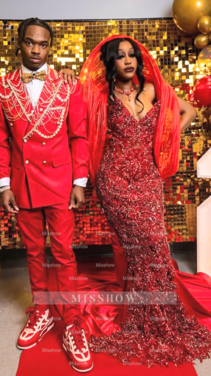 Beautiful Long Red Strapless Beaded Crystal V-neck Mermaid Prom Dress