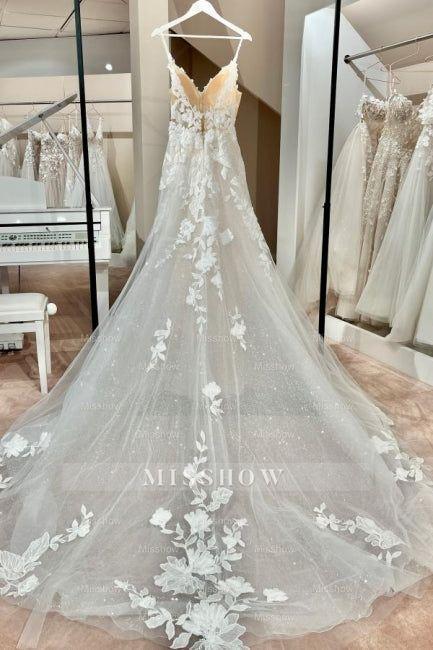 Beautiful White V-Neck Spaghetti Strap A-Line Sleeveless Simple Tulle Long Wedding Dresses With Appliques