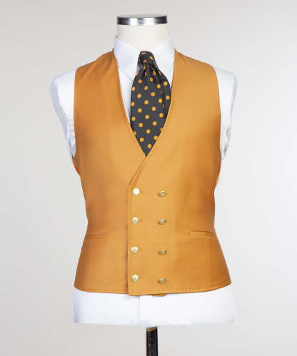 New Dark Yellow Peak Lapel Three-Piece Fashionable Men’s Suits