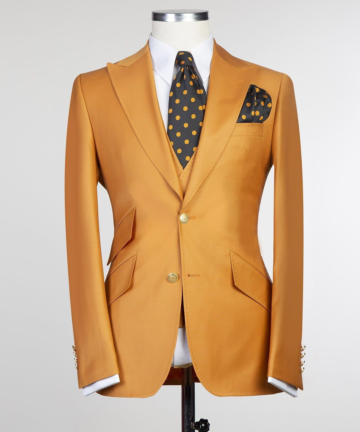 New Dark Yellow Peak Lapel Three-Piece Fashionable Men’s Suits