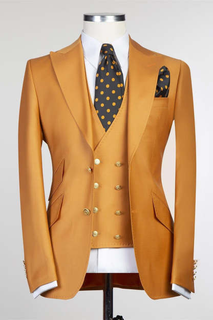 New Dark Yellow Peak Lapel Three-Piece Fashionable Men’s Suits