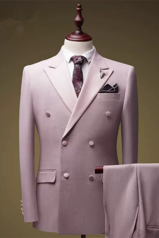 Chic Pink Peaked Lapel Double-Breasted Prom Suit For Men