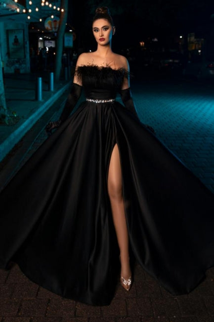 Charming Black A-Line Strapless Sleeveless Long Satin Split Front Prom Dresses With Feathers And Sash