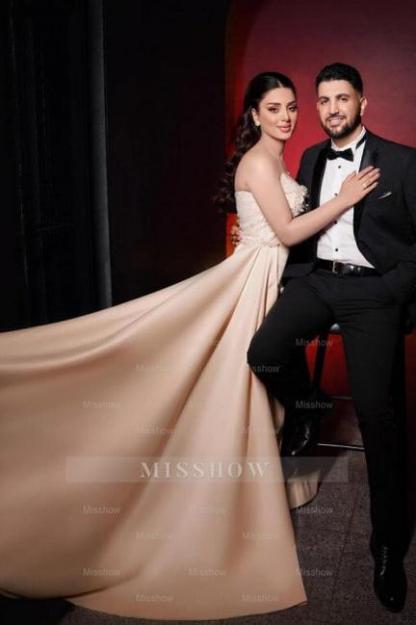 Charming Long Mermaid Strapless Sequined Wedding Dress With Pearls