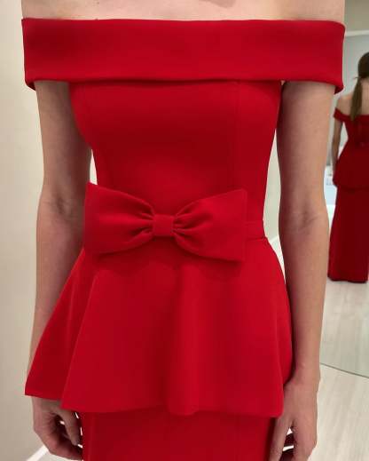 Charming Red Strapless Off-The-Shoulder Sleeveless Satin Bow Floor-Length Mother of the Bride Dresses With Slit