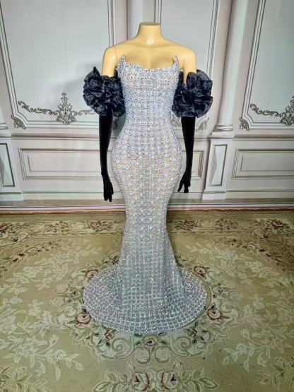 Charming Silver Mermaid Strapless Beaded Sleeveless Floor-Length Tulle Prom Dresses With Rhinestones