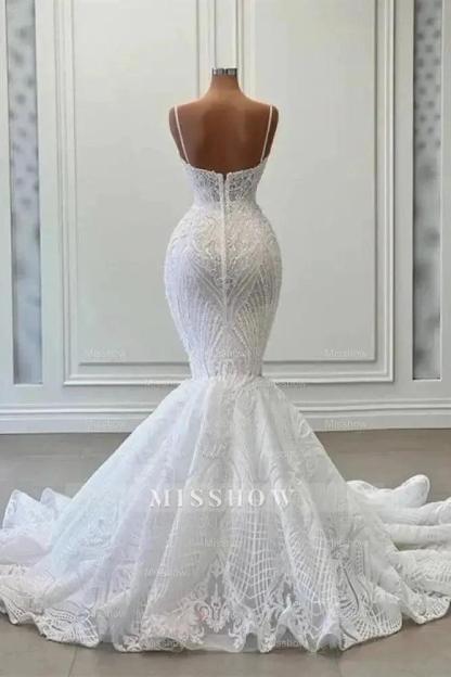 Charming Sleeveless Spaghetti Straps Mermaid Wedding Dress with Ruffles