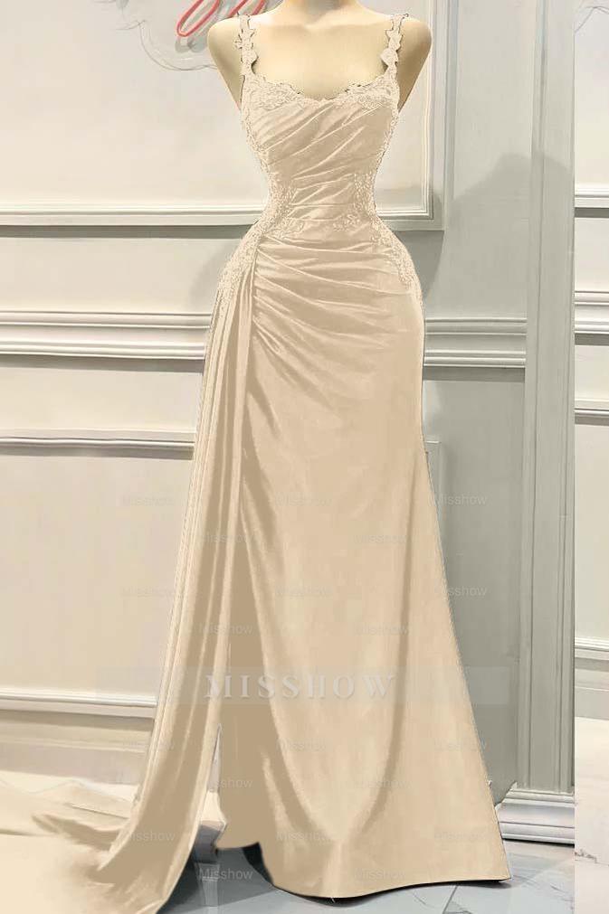 Charming Spaghetti Strap Sleeveless Pleated Long Formal Dress With Appliques