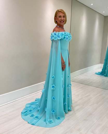 Chic A-Line Chiffon Mother of The Bride Dress Off-The-Shoulder Cap Sleeves Bridesmaid Dresses With Appliques