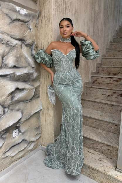 Chic Dusty Sage Mermaid Sweetheart Sleeveless Beaded Long Prom Dress With Rhinestones