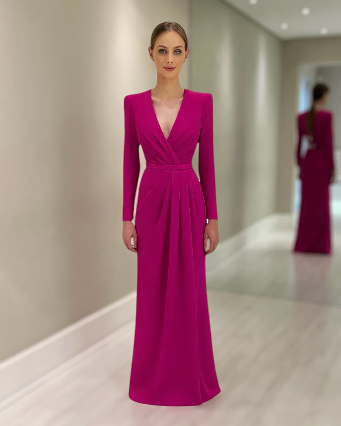 Chic Fuchsia V-Neck Long Sleeves Ruffles Long Satin Mother of the Bride Dress Wedding Guests Dress With Slit