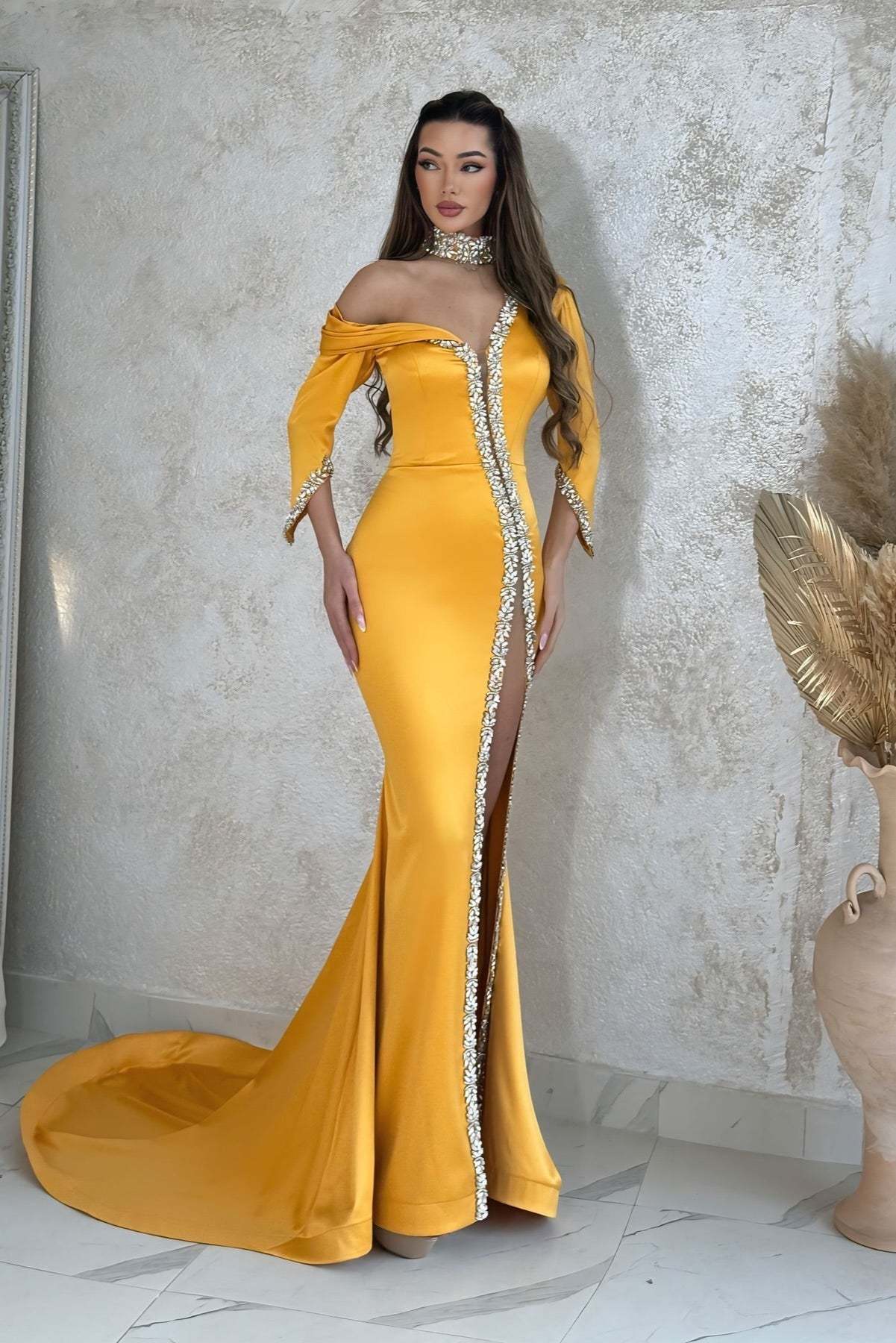 Chic Gold Mermaid High-Neck One-Shoulder 3/4 Sleeves Beaded Split Satin Formal Dress With Rhinestones