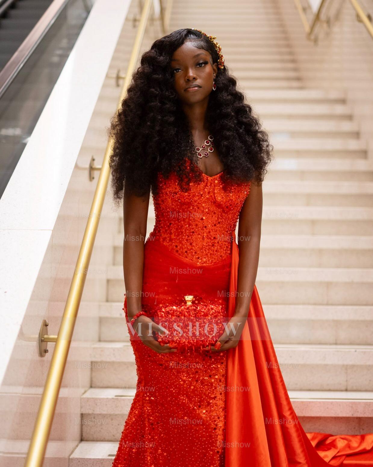 Chic Long Red Sweetheart Sleeveless Mermaid Prom Dress with Rhinestones and Sequins