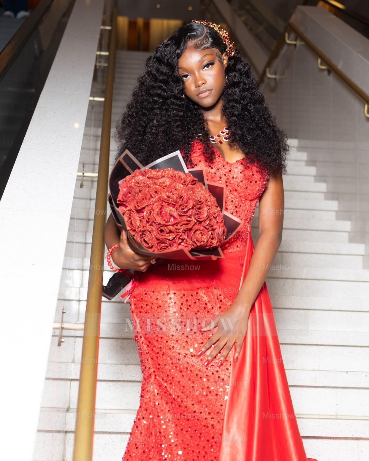 Chic Long Red Sweetheart Sleeveless Mermaid Prom Dress with Rhinestones and Sequins