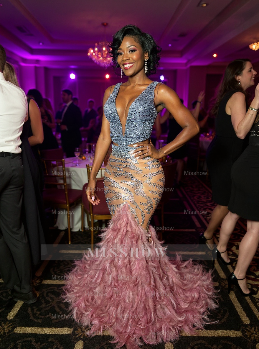 Chic Pink Mermaid V-Neck Sequined Beaded Sleeveless Floor-Length Prom Dresses With Feathers