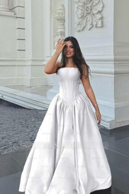 Chic Sleeveless Strapless Long A Line Formal Dress With Pleated