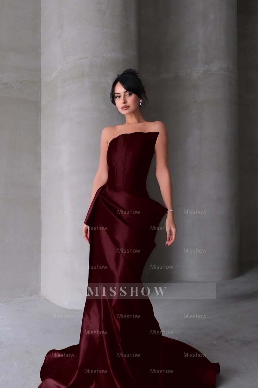 Chic Strapless Sleeveless Mermaid Long Formal Dress With Pleated