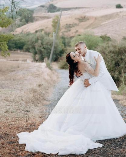 Chic White Crew A-Line Beaded Long Sleeves Ball Gown Cathedral Train Tulle Wedding Dresses With Rhinestones