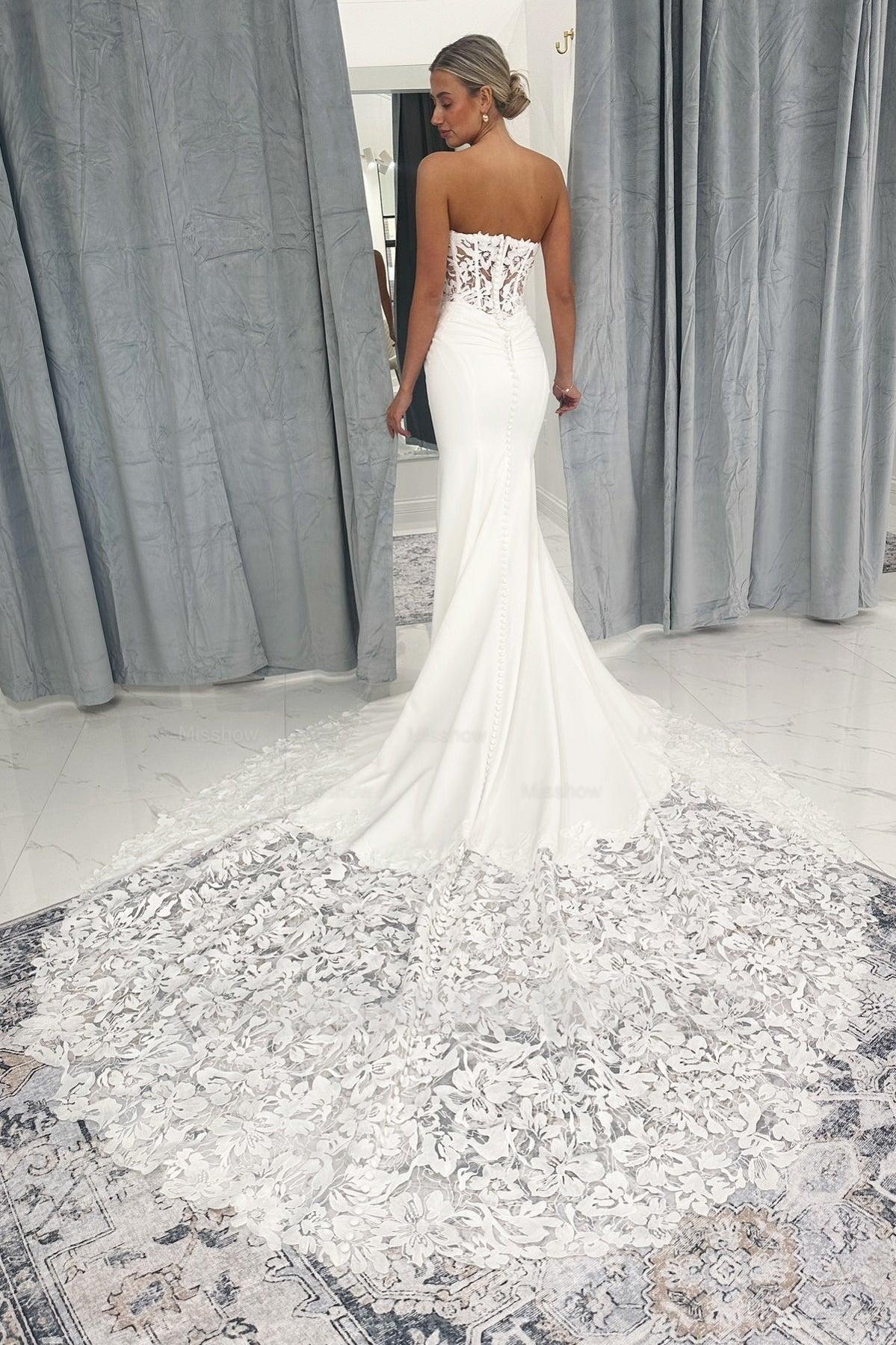 Chic White Lace Mermaid Sweetheart Strapless Sleeveless Cathedral Train Ruffle Satin Wedding Dresses