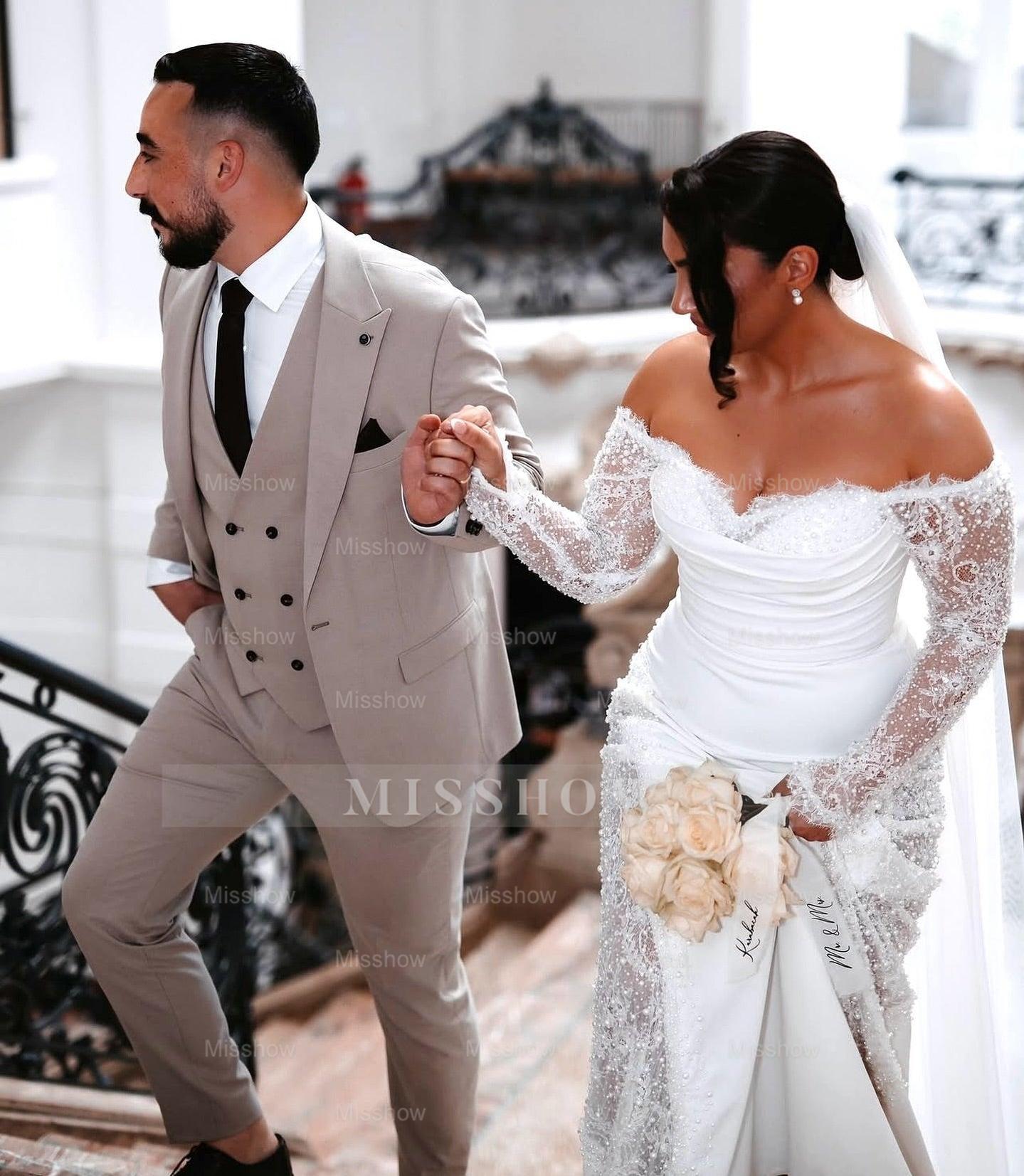 Chic White Mermaid Lace Off-The-Shoulder Beaded Long Sleeves Chapel Train Wedding Dresses With Appliques