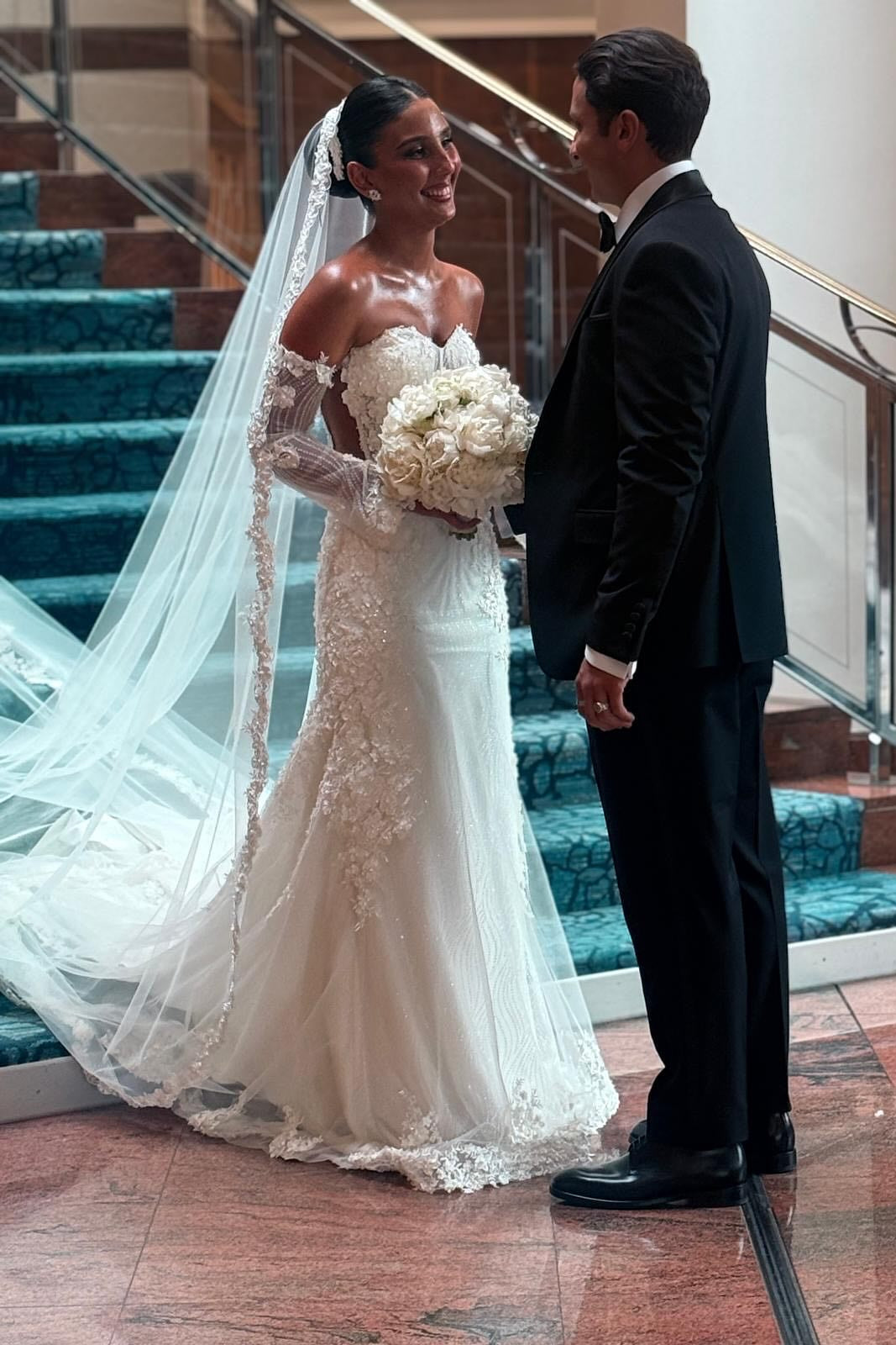 Chic White Mermaid Lace Sweetheart Long Sleeves Tulle Wedding Dresses With Appliques