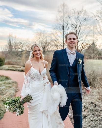Chic White Mermaid Spaghetti Strapless Off-The-Shoulder Lace Long Satin Wedding Dress With Appliques