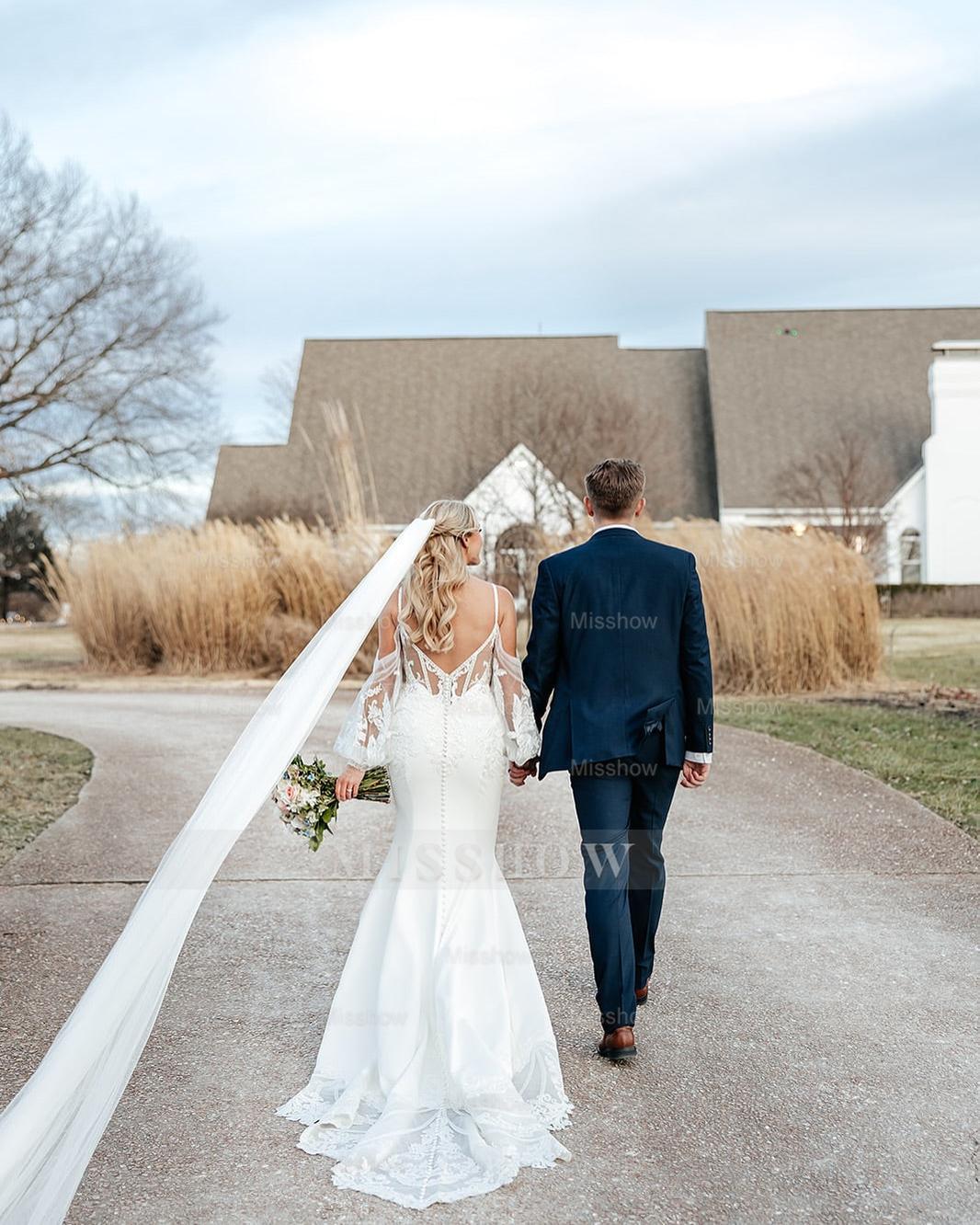 Chic White Mermaid Spaghetti Strapless Off-The-Shoulder Lace Long Satin Wedding Dress With Appliques