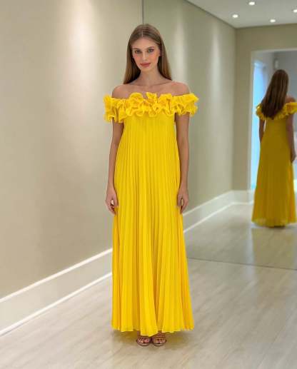 Chic Yellow A-Line Ruffles Off-The-Shoulder Sleeveless Chiffon Floor-Length Mother of the Bride Dress