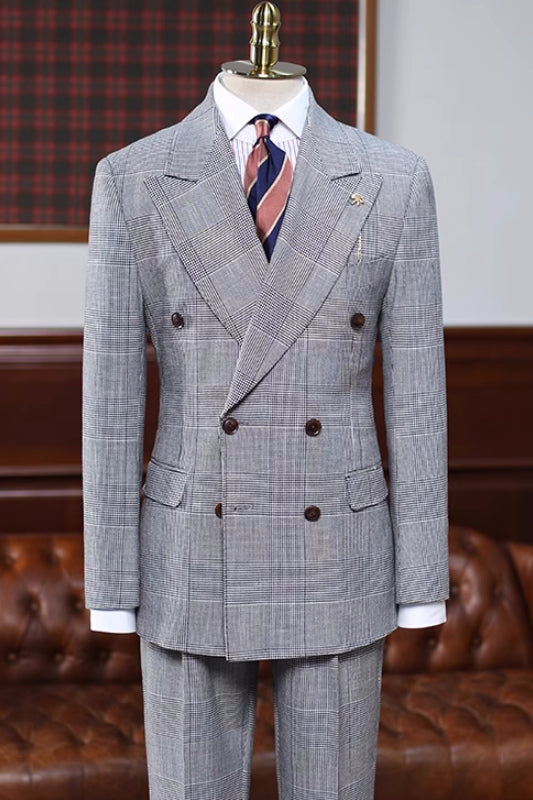 Refined Gray Checkered Peak Lapel Double-Breasted Business Suit