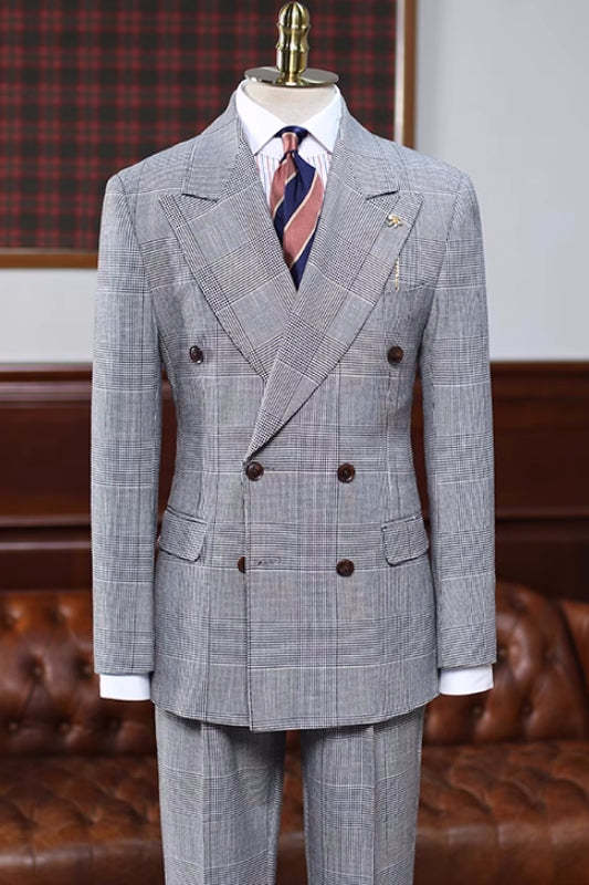 Refined Gray Checkered Peak Lapel Double-Breasted Business Suit