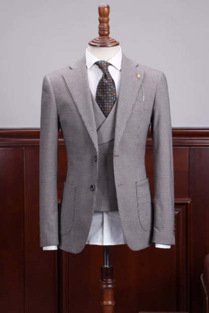 Exquisite Gray Notch Lapel Three-Piece Business Attire
